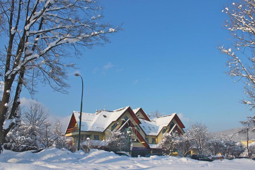 Jawor Pokoje I Apartamenty Закопане Экстерьер фото